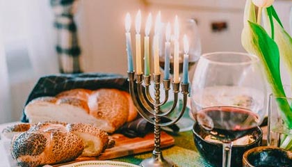 Kaiyun(中国)开云-男子篮球季后赛战况激烈，冠军悬念持续升温，男篮季后赛2021